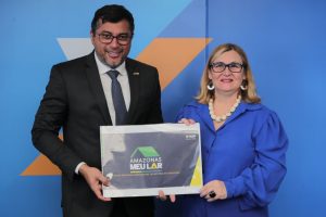wilson-lima-apresenta-amazonas-meu-lar-ao-ministro-das-cidades-e-para-a-presidente-da-caixa4