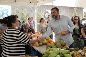 Imagem da notícia - Governador Wilson Lima prestigia a 6ª edição especial da feira de produtos regionais da ADS na Suhab.