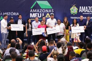 Imagem da notícia - Prosamin+: Wilson Lima libera novas indenizações e reassentamentos já beneficiam 1,2 mil famílias.